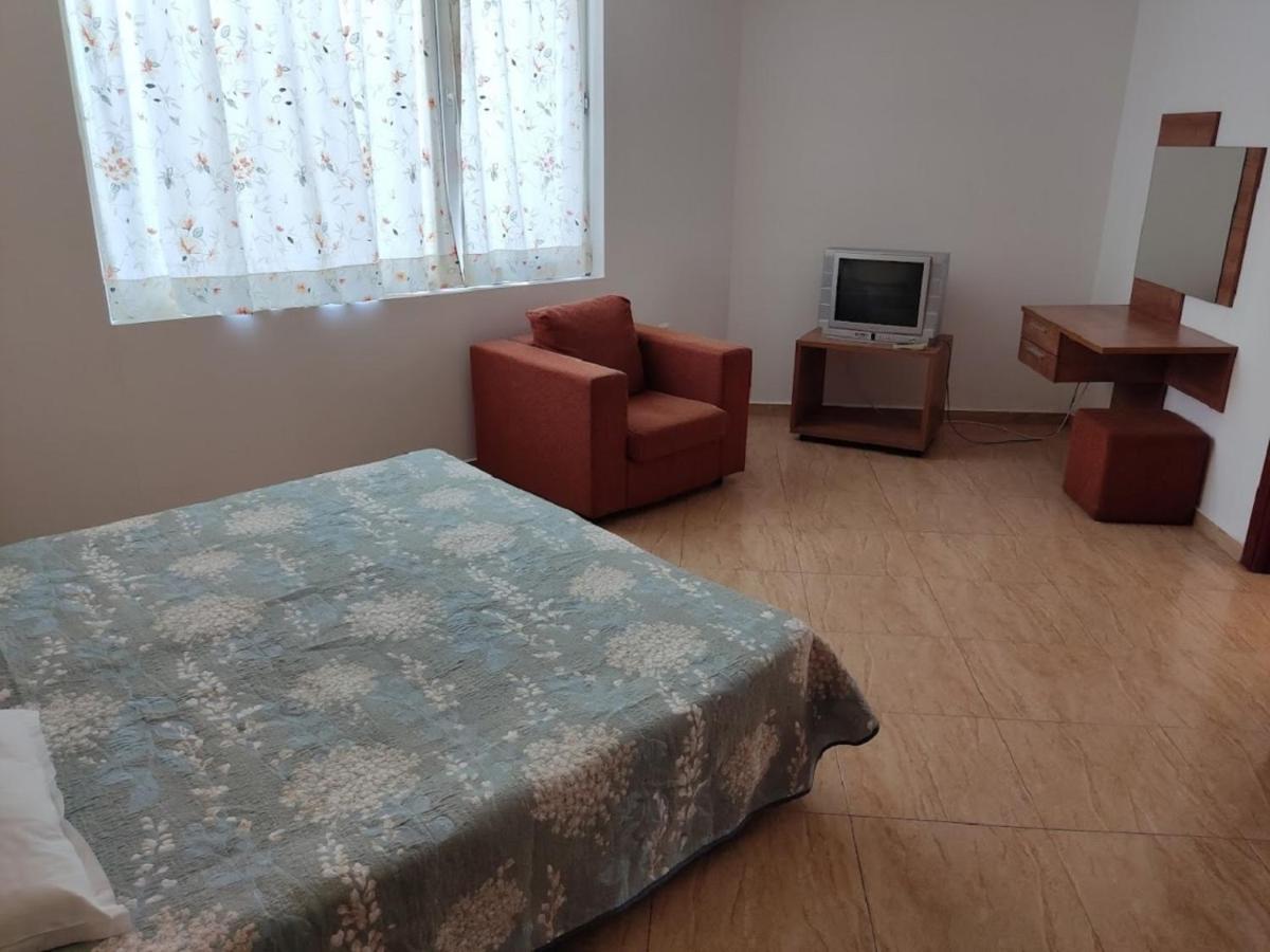 Dean'S Cozy 2 Bed Apart At Sunny Beach Resort Bagian luar foto