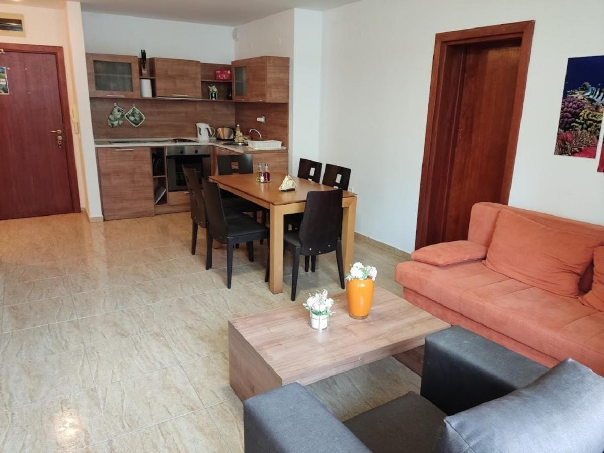 Dean'S Cozy 2 Bed Apart At Sunny Beach Resort Bagian luar foto