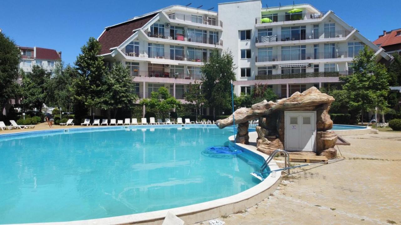 Dean'S Cozy 2 Bed Apart At Sunny Beach Resort Bagian luar foto